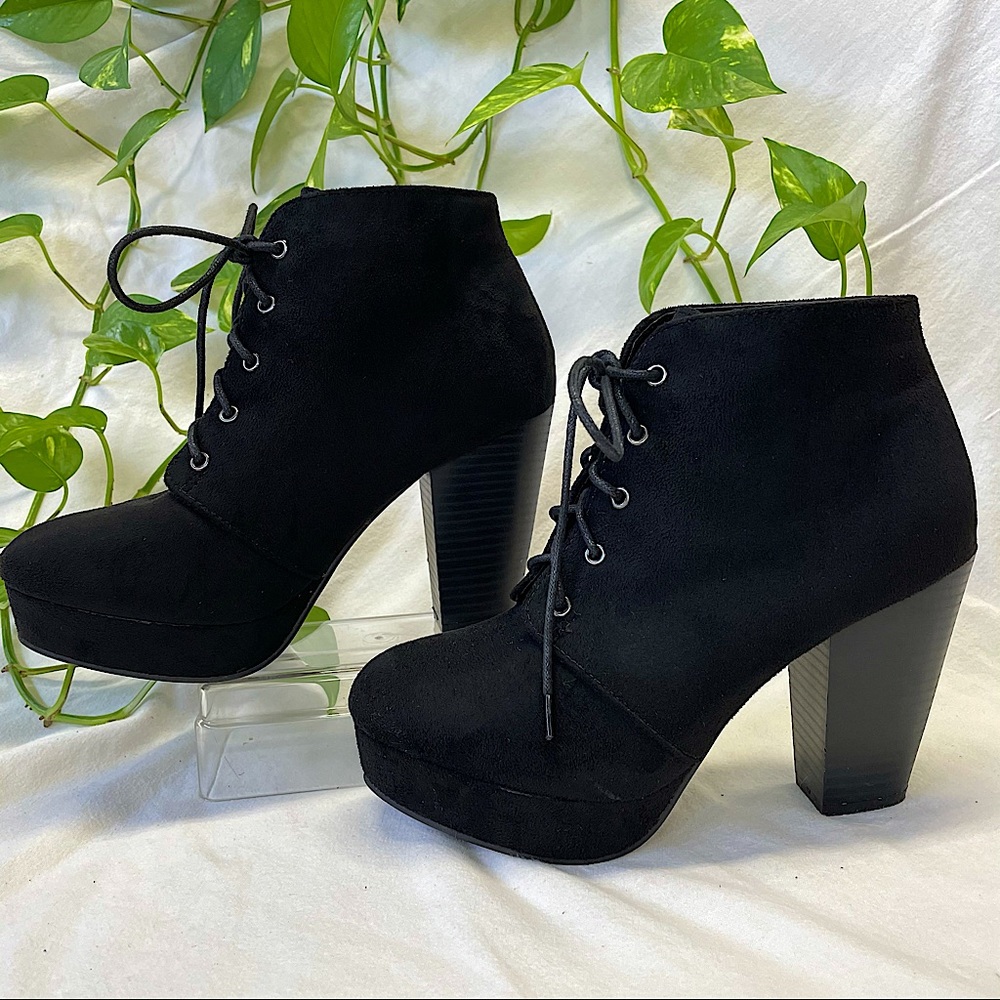 Chunky Stacked Heel Faux Suede Lace Up Ankle Boots